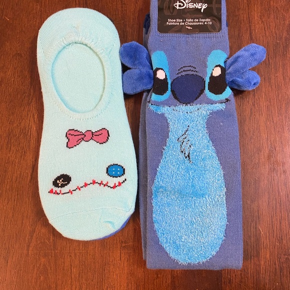 Disney Lilo & Stitch Socks - Picture 4 of 5
